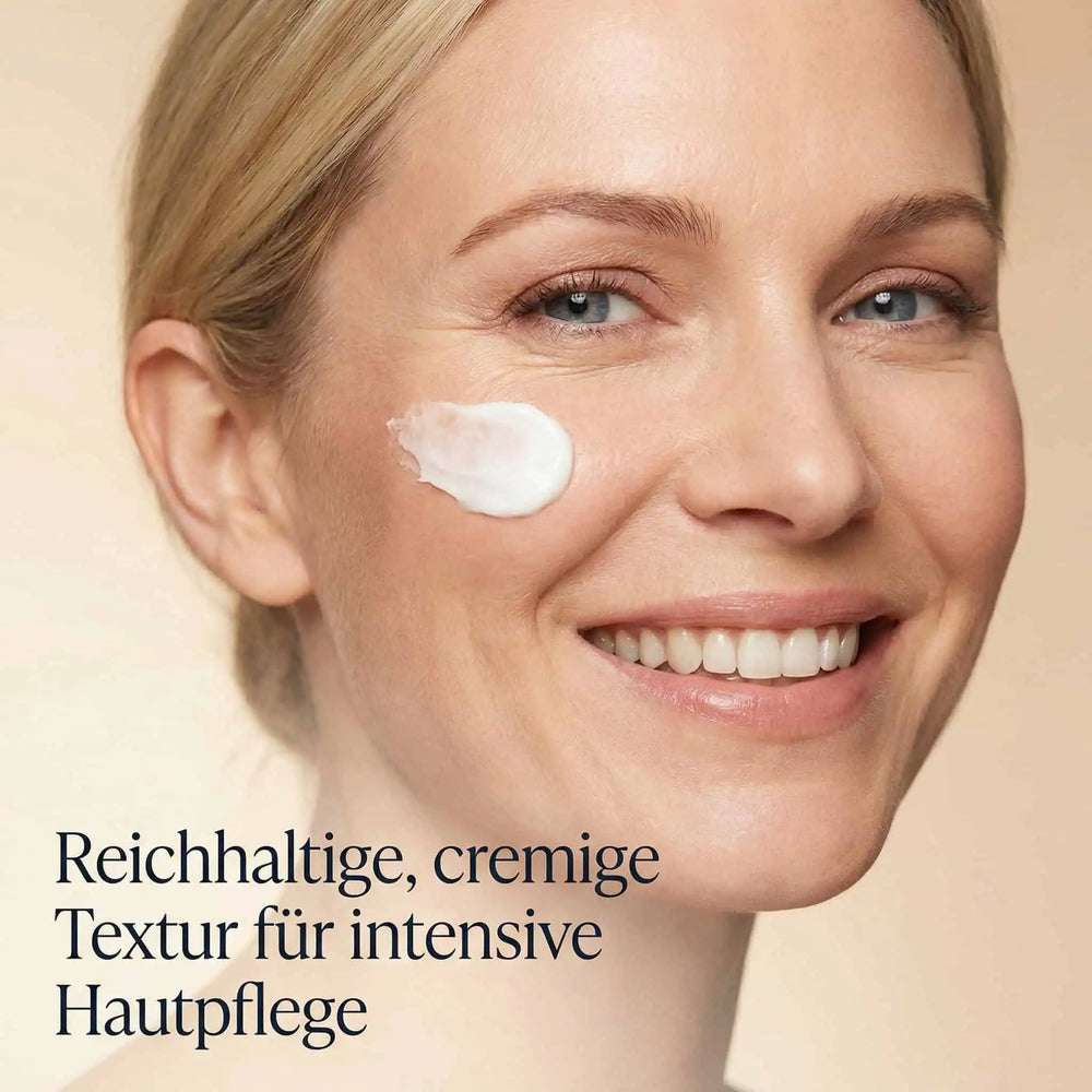 Anwendung Mini Diva Glow Repair Creme – Gesichtsroutine zuhause